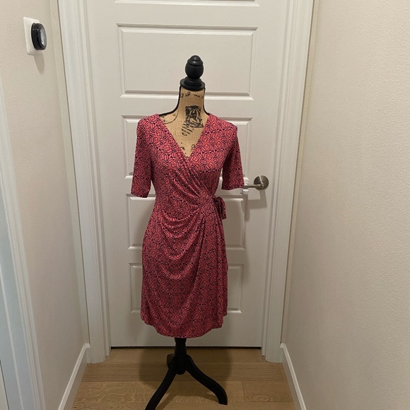 Motherhood Maternity Pink/Blue Patterned Wrap Dress size small - Picture 1 of 5